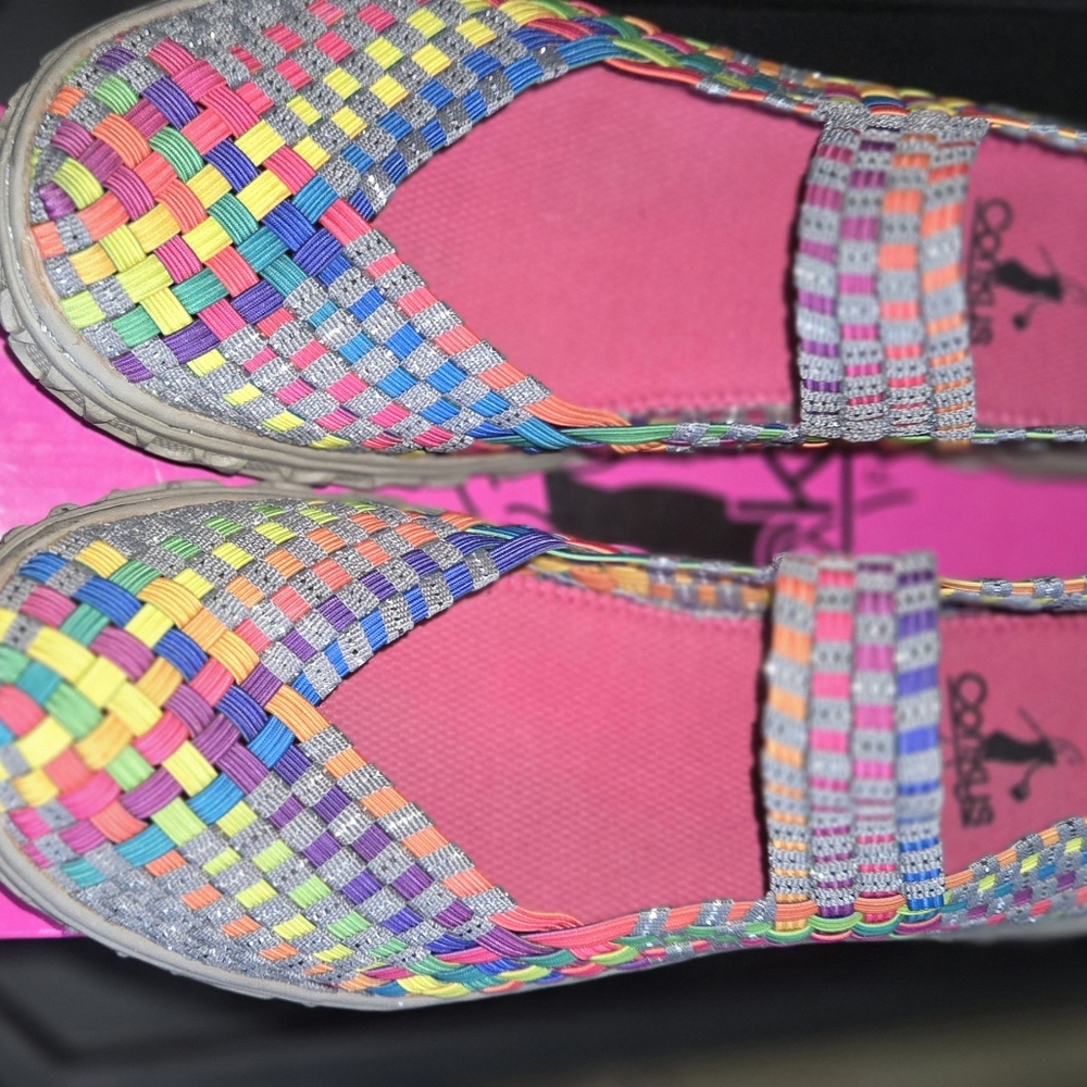 Women's Flats